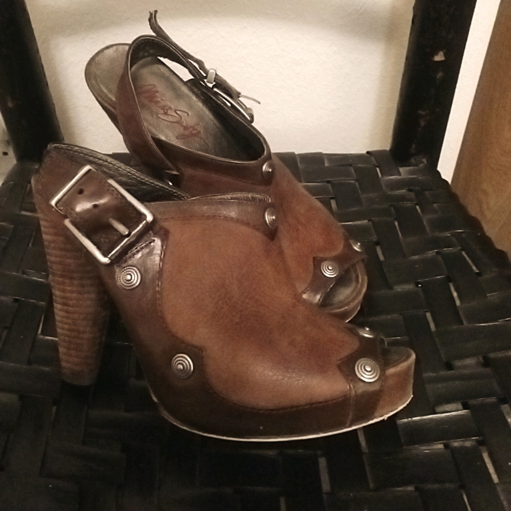 Shoes